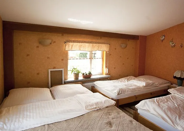 Gosciniec Pod Bukiem Сверадув-Здруй